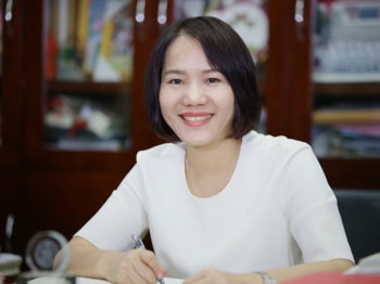林间开 副校长