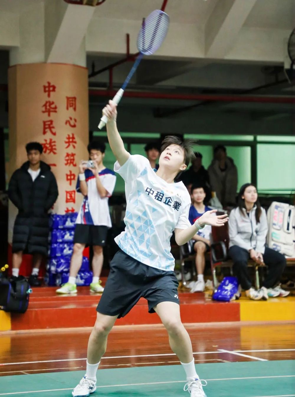 8c113eba28774fd5b7a86be18c4322eb.jpeg